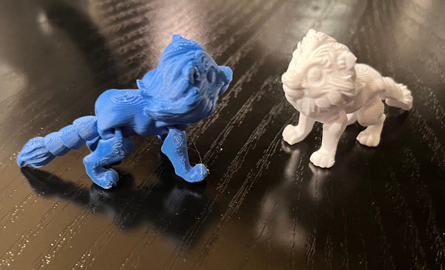 Flexi Lion Figurine